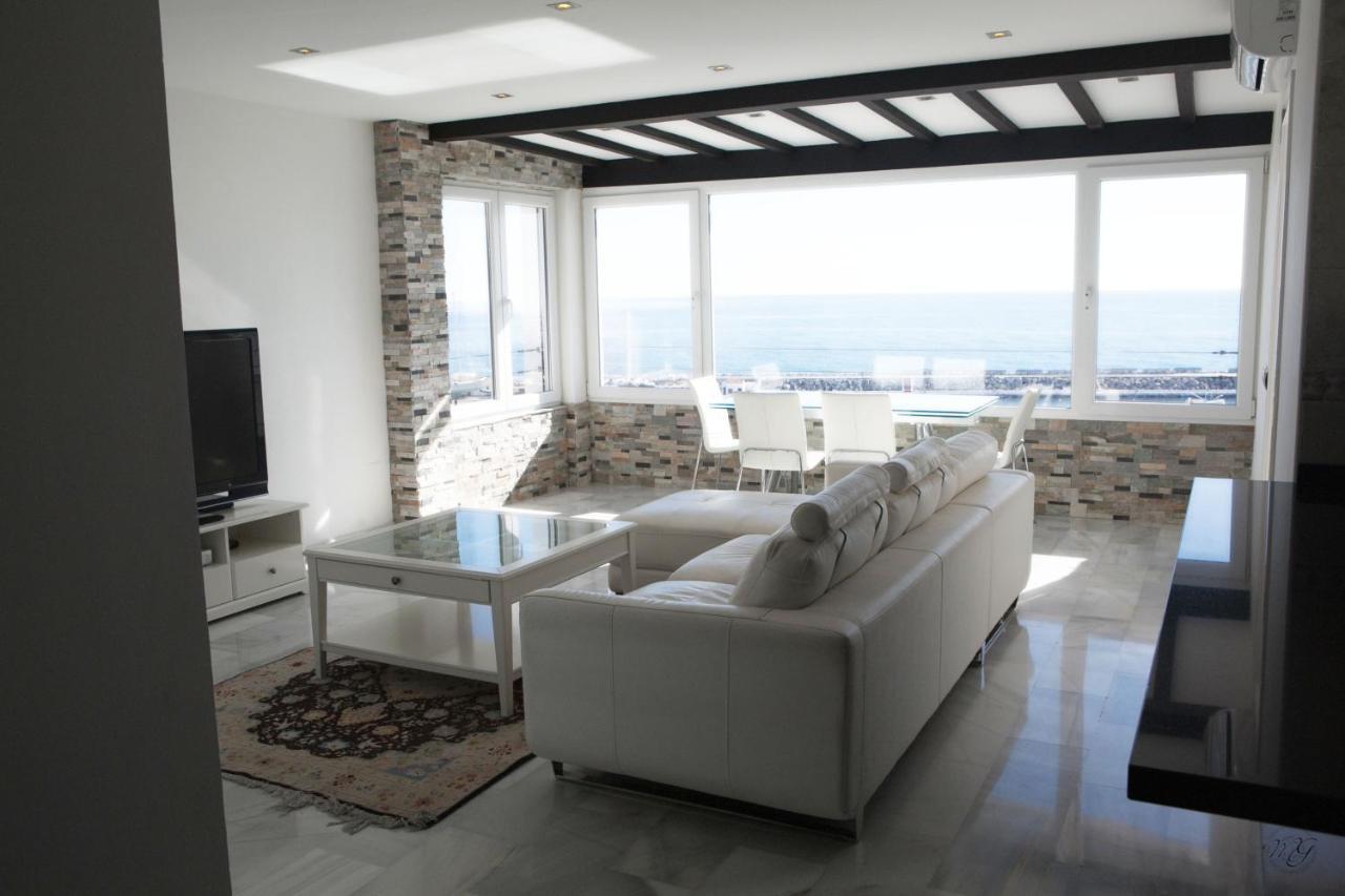 Appartamento Luxury Puerto Banus Penthouse With Parking & Wi-Fi Marbella Esterno foto