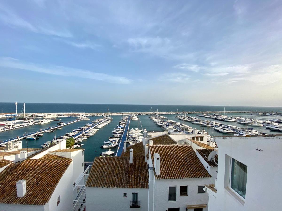 Appartamento Luxury Puerto Banus Penthouse With Parking & Wi-Fi Marbella Esterno foto