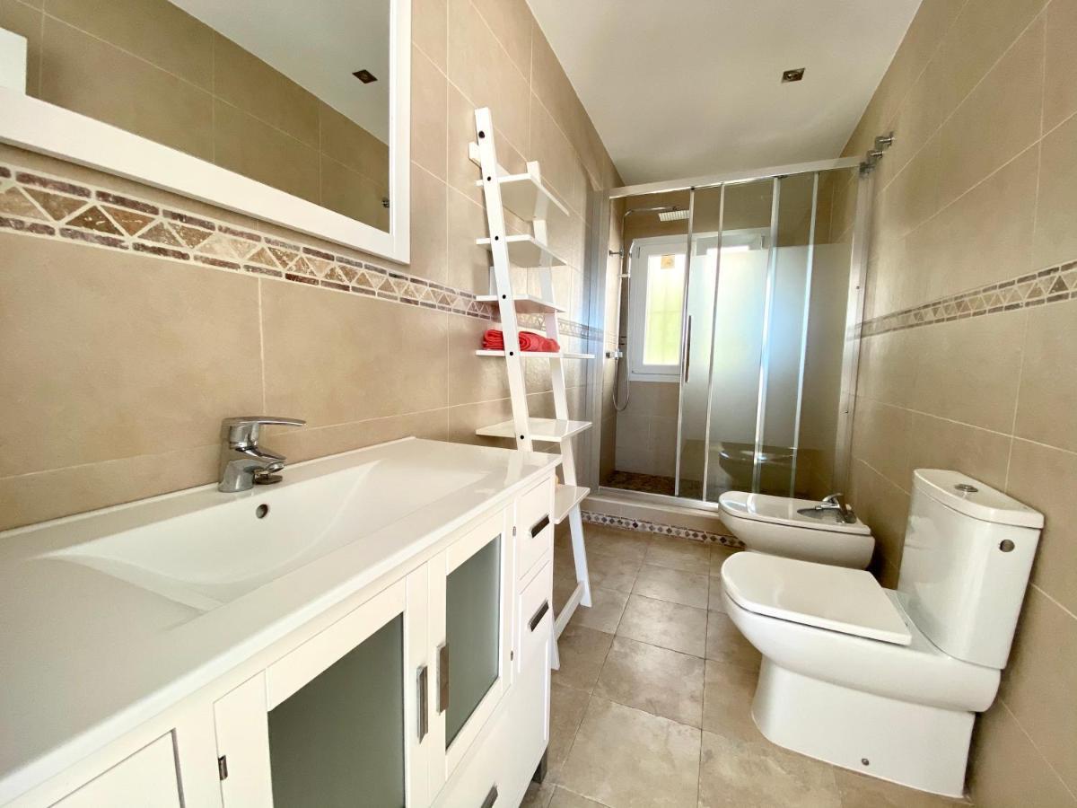 Appartamento Luxury Puerto Banus Penthouse With Parking & Wi-Fi Marbella Esterno foto