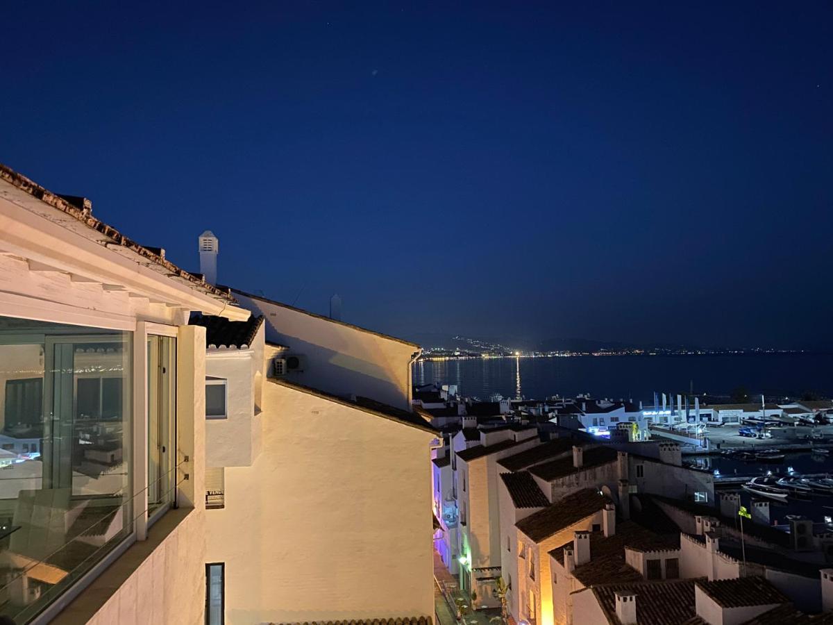 Appartamento Luxury Puerto Banus Penthouse With Parking & Wi-Fi Marbella Esterno foto